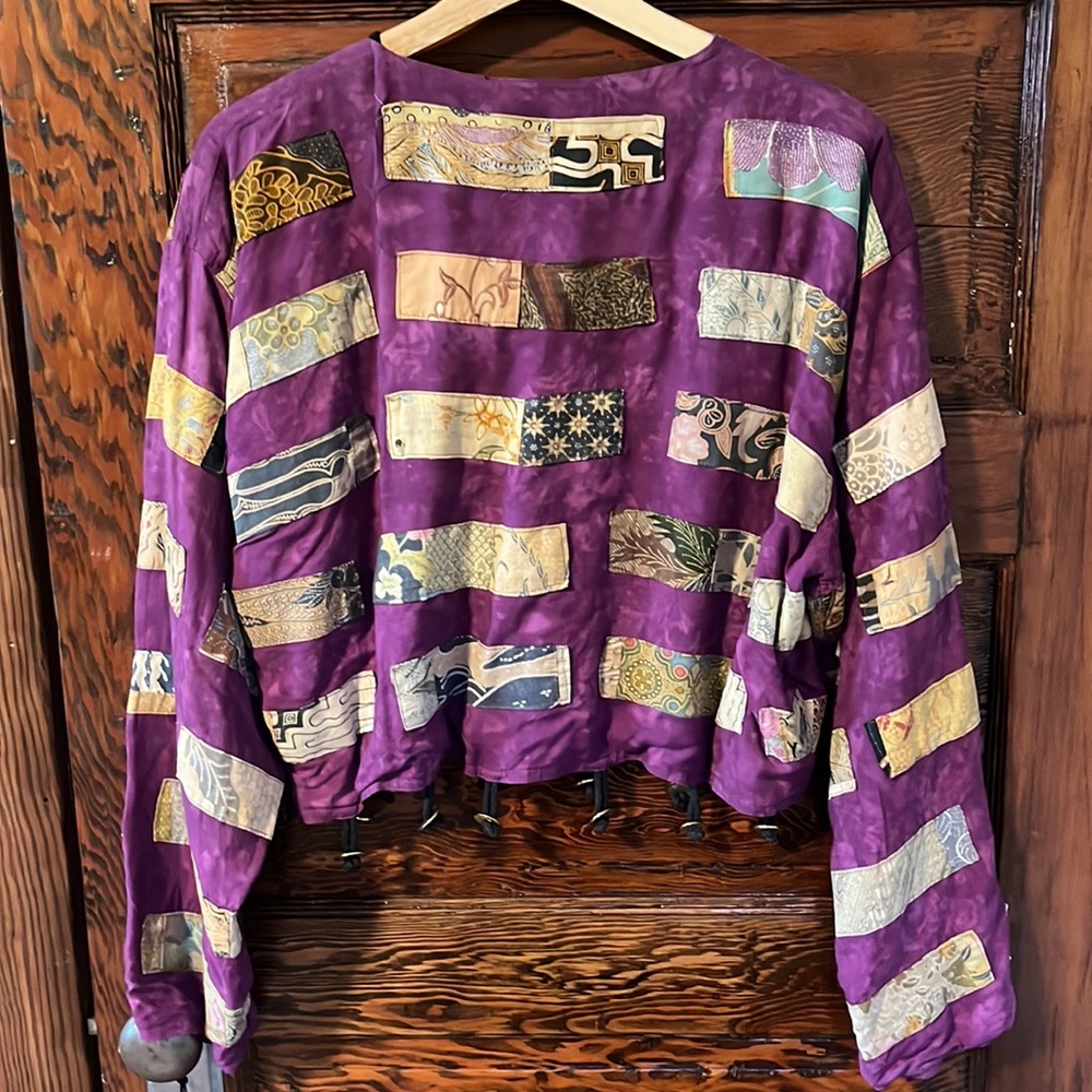 Nativewear Designs jacket - Picture 4 of 4